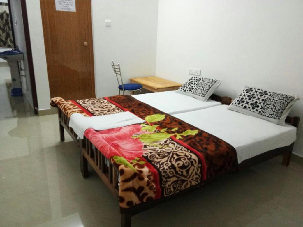 Spice Cottage Homestay Теккади Экстерьер фото